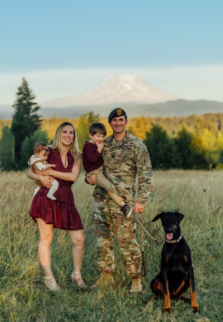 Bond Finseth's JBLM Realtor Family Portrait